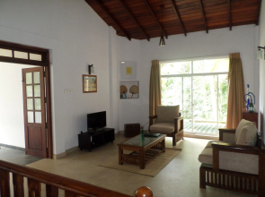 Riverside Homestay Apartments