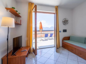 Residenza Agrifoglio 34429