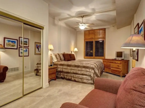 Powder Run B21 3 Bedroom Condo