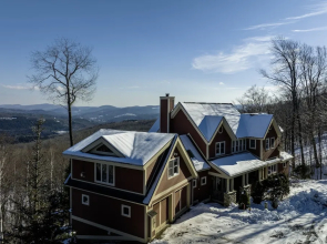 Luxury 6br Solitude Ge- Indoor Bball Court, Private Tub 6 Bedroom Home by RedAwning
