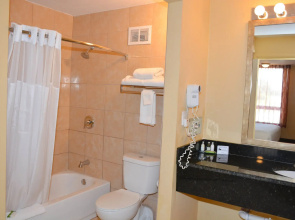 Grand Hotel Orlando at Universal Blvd - Shuttle to Theme Parks