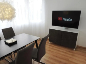Precioso piso en Oviedo, Parking, Wifi y Netflix By DeLabra Apartments