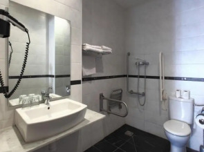 Yomo Hostal BCN Port