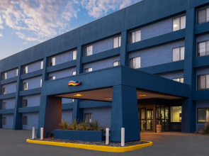 Days Inn By Wyndham Davenport