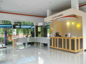 Sakaeogarden Hotel