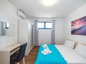 Deluxe Villa Laura for 8