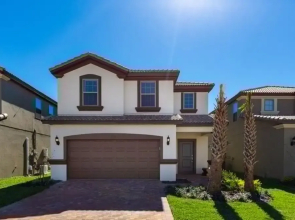 Bright Elegant Home at Solterra Resort Sol103