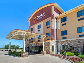 Comfort Inn & Suites Glenpool