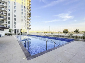 Bloomfields Comfortable 1Br In Water