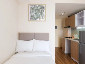 Comfy Studio Apartment with Extra Bed at M-Town Residence
