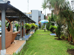 Koolkost syariah near Simpang Dago