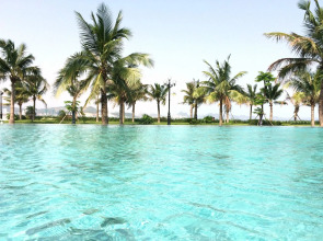 Paradise Suites Hotel