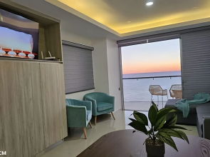 Sunset View Frent al Mar