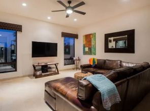 Mansion in Cabo San Lucas 1040