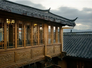Floral Hotel Lijiang QianlizoudanjiYunju