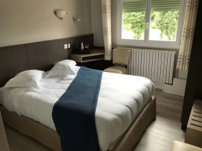 Hôtel CARRER Le Rhien