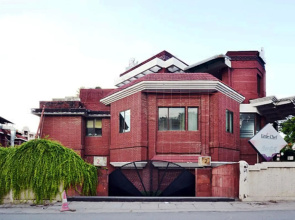 Little Chef Hotel