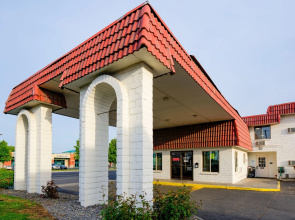Hermiston Inn & Suites