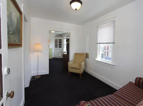 Shore Beach Houses - 38 B Lincoln Ave