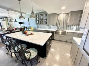 The Palms 3 Bedroom Condo by RedAwning