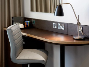 Premier Inn Glasgow City - George Square