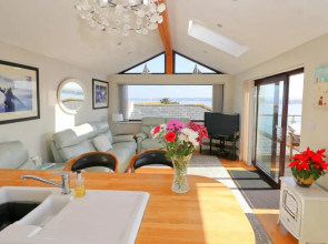Sea View House