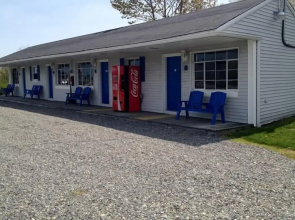 Isleview Motel and Cottages
