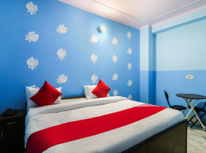 OYO 70153 Hotel Moon Tara