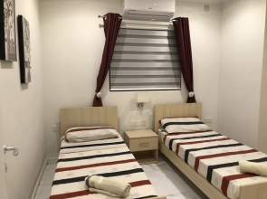 "1. Sea View Luxury 2 Bed Penthouse Close to Beach!"