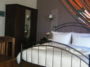 Theatro Hotel Odysseon