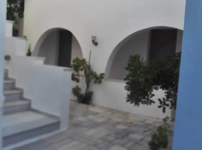 Naxos Harmony