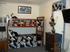 Tanjil Creek lodge