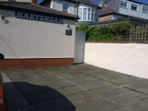 Hartshead Hotel