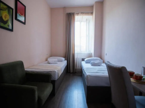 Friends' Guest House