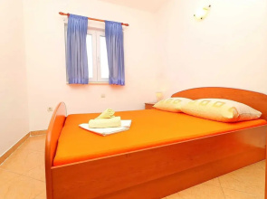 Apartments Marko Peljesac - Two Bedroom Apartment With Balcony
