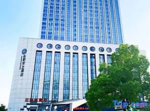 Hefei Anzhi Hotel (High-tech Zone Science Avenue Subway Station)