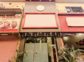 OYO 3769 Blue Pearl Residency