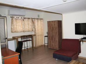 Arava Hostel