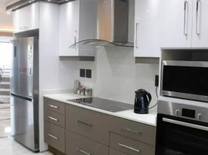 Luxury Point Waterfront Apartment at The Spinaker