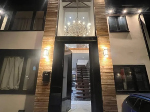 Elegant Family Home, 2x Jacuzzi Corner Bath