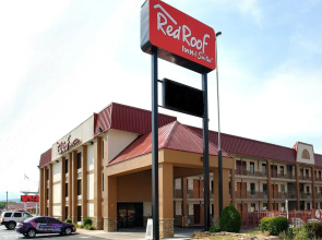 Red Roof Inn & Suites Pigeon Forge - Parkway