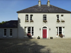 Riversdale Country House