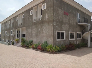 206 Exclusive Hotel