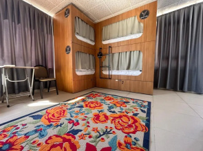 Deer Hotel & Hostel