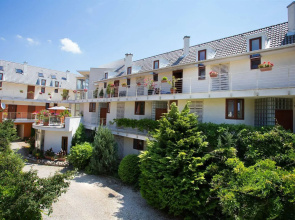 Feng Shui Wellness Apartmanhaz Heviz