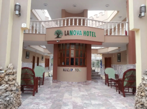 Lanova Hotel