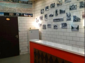 Dunhuang Silk Road House Youth Hostel