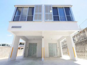 Miyakojima Terrace House
