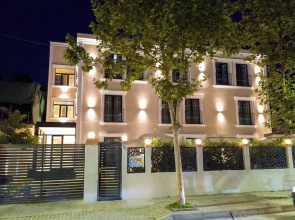 Trident Residence