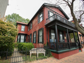 Gibson's Lodgings